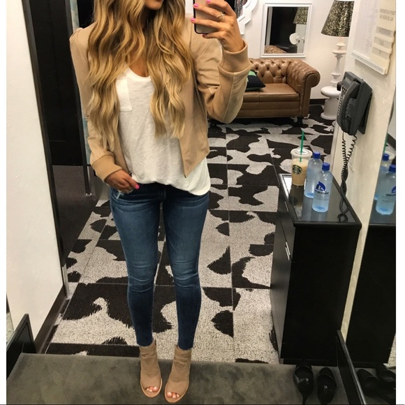 SOLD ON OFFER UP Open-toe ankle booties - Picture 8 of 8